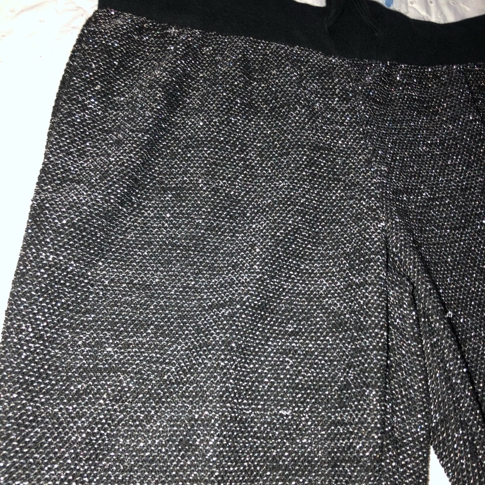 Joggers - Picture 2 of 8